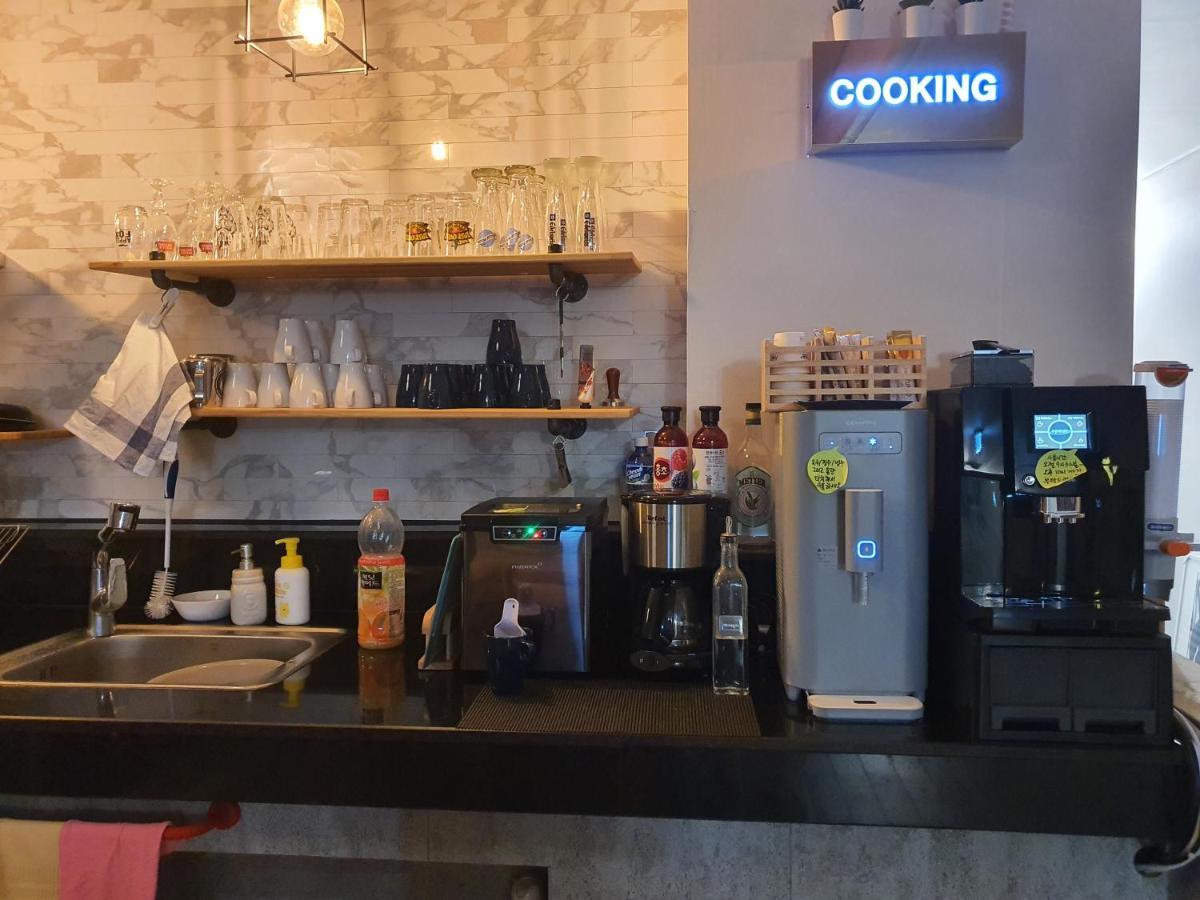 Gyeongju Bonghwangmansion Hostel Ngoại thất bức ảnh