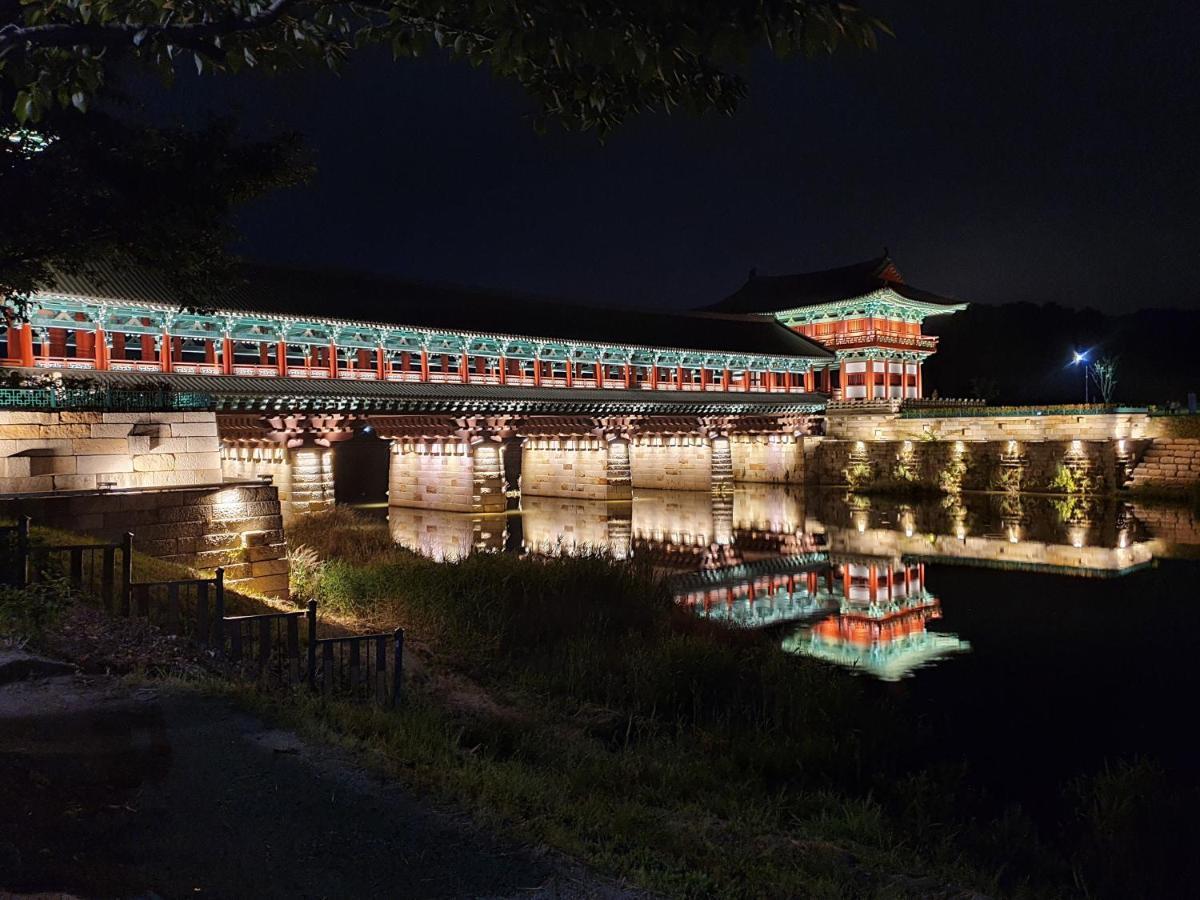 Gyeongju Bonghwangmansion Hostel Ngoại thất bức ảnh